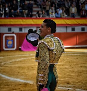 Corrida triunfal, con indulto incluido, en Navalmoral de la Mata