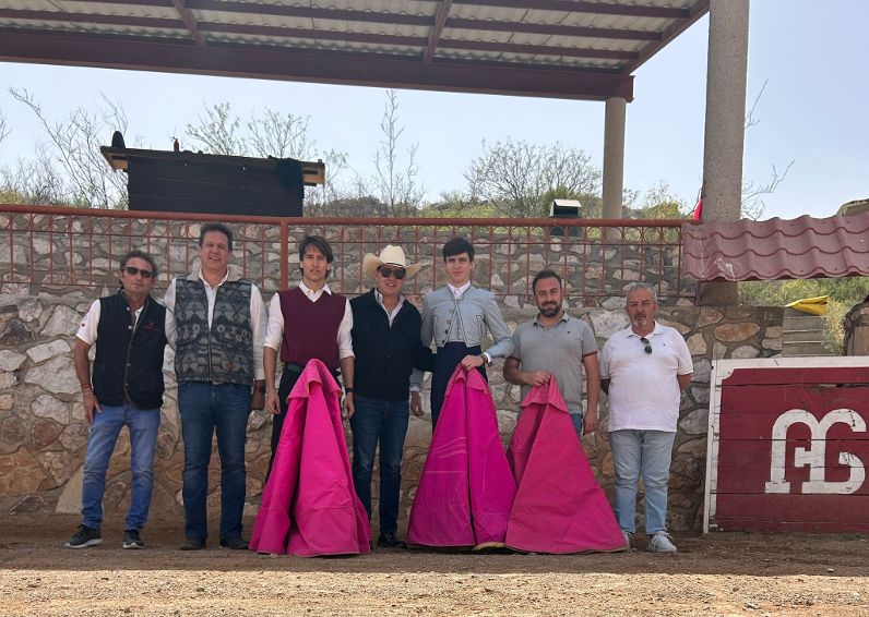 Mario Vilau se prepara en casa de Arturo Gilio