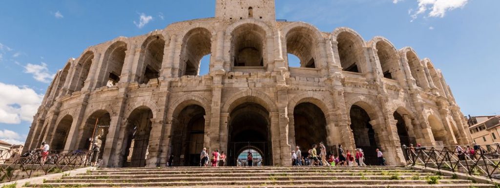 Arles vibra ya con la Feria de Pascua