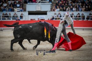 Sebastián Castella y Clemente, a hombros en Arles