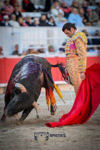 Arles vibra con una extraordinaria corrida de toros