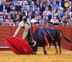 La firmeza y la seguridad de Luque destacan en Sevilla