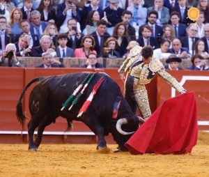 La firmeza y la seguridad de Luque destacan en Sevilla