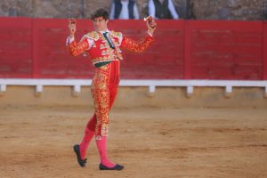 Pedro Gallego y Gonzalo Capdevila, a hombros en Cortegana
