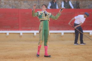 Pedro Gallego y Gonzalo Capdevila, a hombros en Cortegana