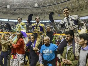 Los tres toreros a hombros en Moralzarzal