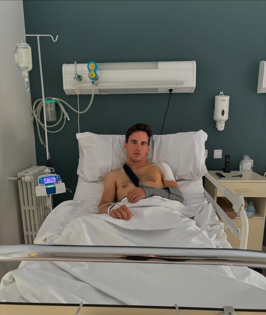 Gonzalo Caballero, operado con éxito de su hombro