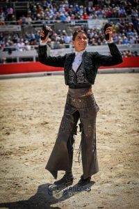 Triunfo de los tres rejoneadores en Arles