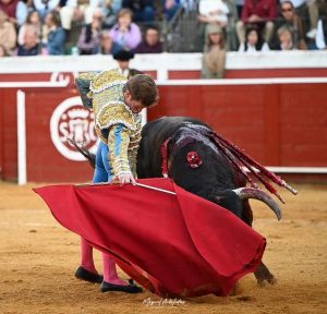 El Fandi y Borja Jiménez salen a hombros en San Clemente