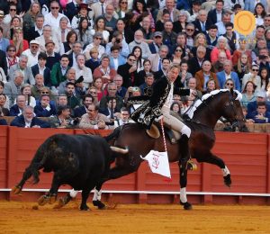 Diego Ventura y Guillermo Hermoso, oreja en Sevilla