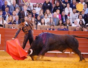 Morante, Manzanares y Talavante tocan pelo en Sevilla
