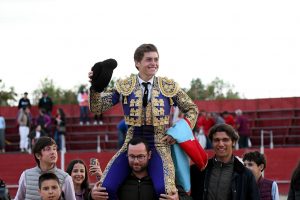 Álvaro Serrano, tres orejas en Talamanca de Jarama
