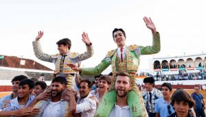 Marco Pérez y Guillermo Luna se reparten siete orejas en Aracena