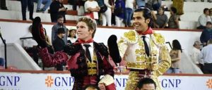 Noche de toreo caro de Borja Jiménez en Aguascalientes