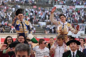 Marco Pérez comparte triunfo con Talavante en su alternativa