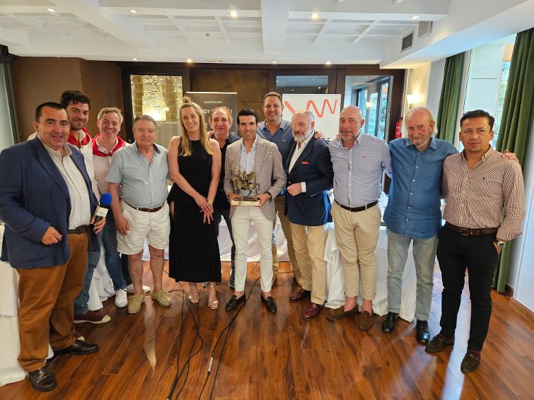 Emilio de Justo, galardón como triunfador de Burgos 2024