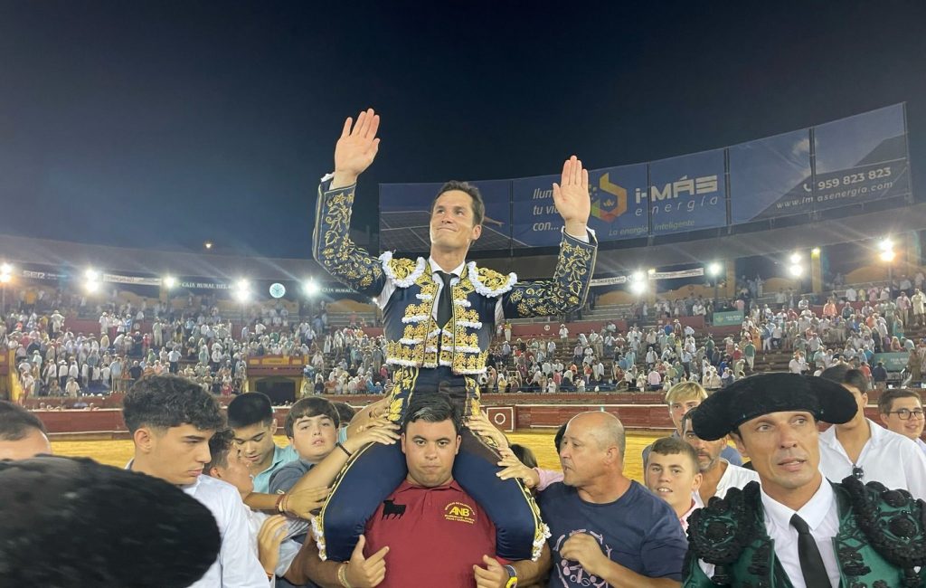 Daniel Luque se llevó la tarde en Huelva