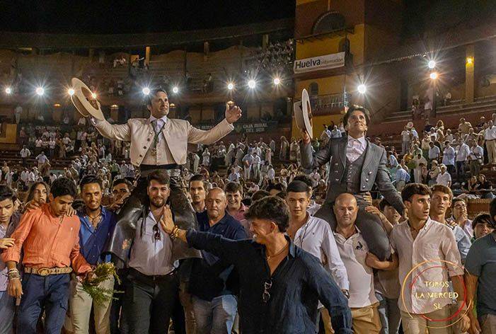 Diego Ventura y Andrés Romero, a hombros en Huelva