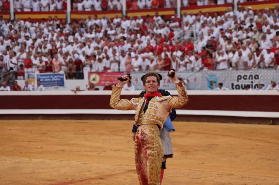 Borja Jiménez conquista Francia con su toreo puro