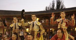 Triunfo de los tres diestros en Toro