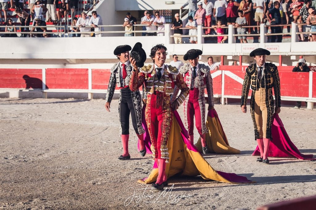Curro Díaz y Tibo García puntúan en Saintes Maries de la Mer