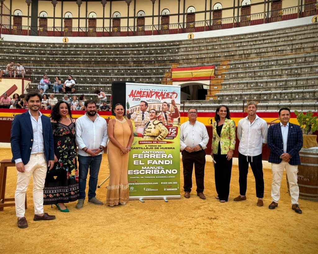 Almendralejo arropa a Manuel Escribano