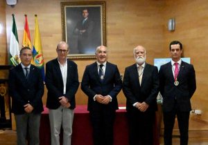 David Galván, premiado con la Medalla de la Palma en Algeciras