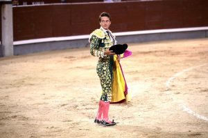 Lama de Góngora saludó una ovación en su confirmación