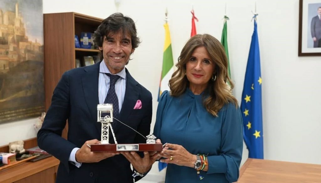 Curro Díaz, pregonero en Linares