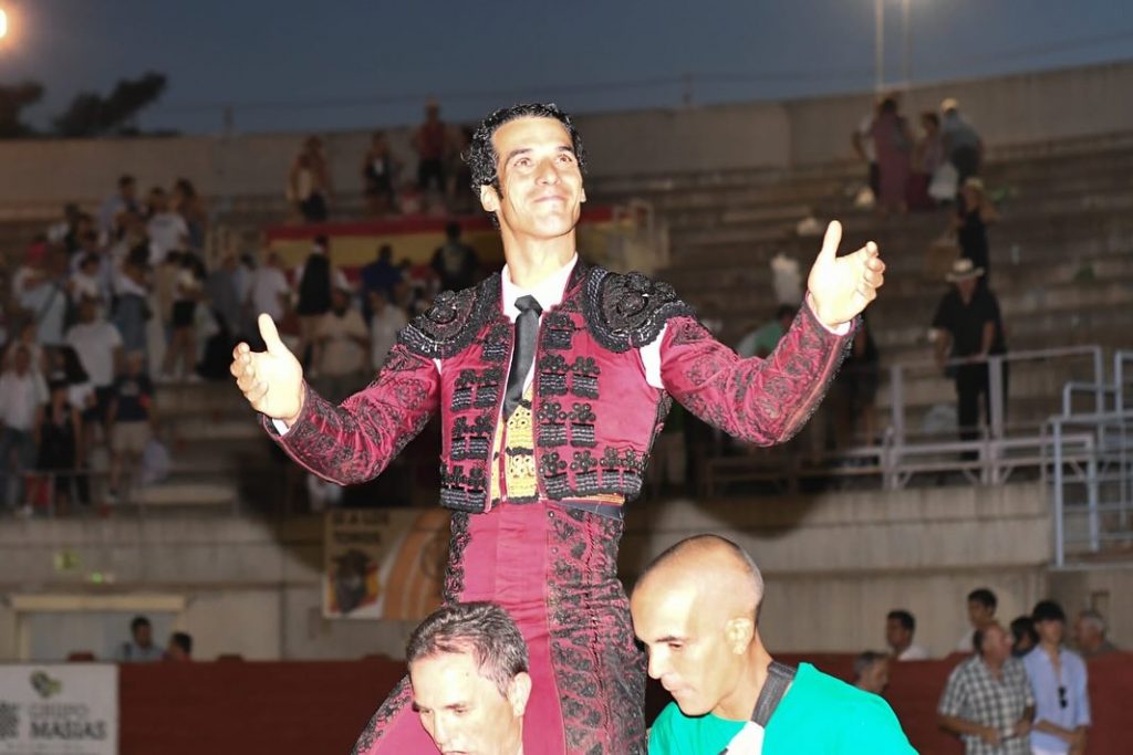 Rotundo triunfo de Morenito de Aranda en Villacañas