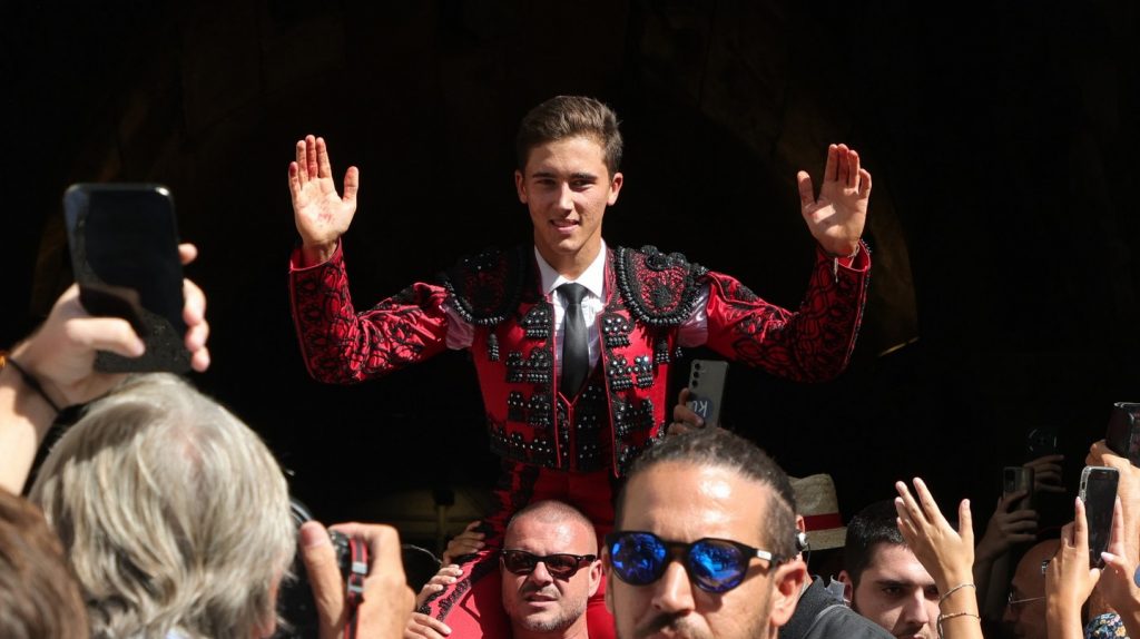 Puerta de los Cónsules para Víctor en Nimes