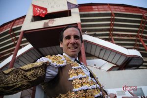 Puerta grande para Juan Ortega en la cuarta de Colmenar