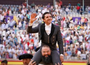 Diego Ventura conquista la puerta grande de Palencia