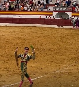 Triunfal novillada sin caballos en Zafra