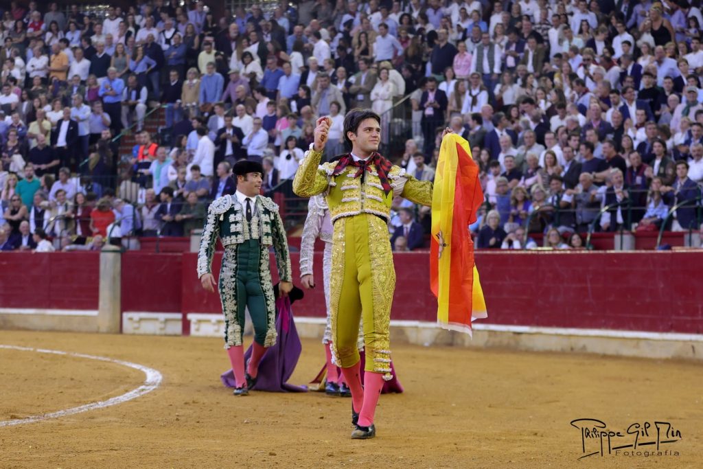 Cristiano Torres es declarado triunfador de la Feria del Pilar