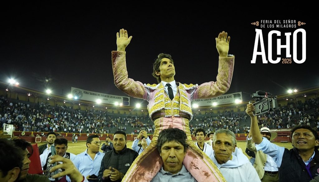 Puerta grande de Sebastián Castella en Lima