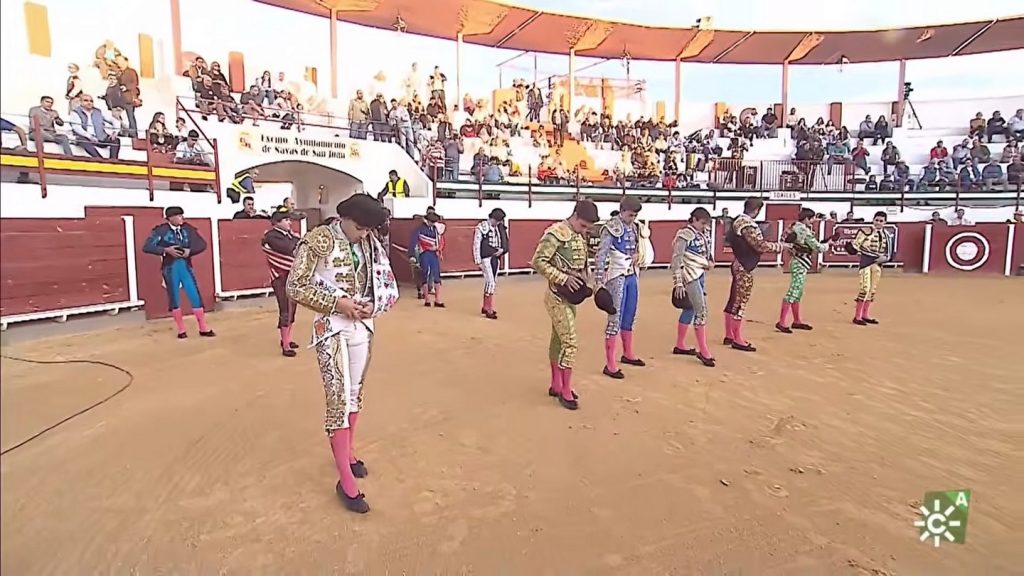 Dennis Martín y Armando Rojo, a hombros en Navas de San Juan