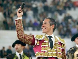 Diego Silveti, oreja en Ciudad Juárez