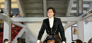 Dos orejas para Tarik Othón en Monterrey