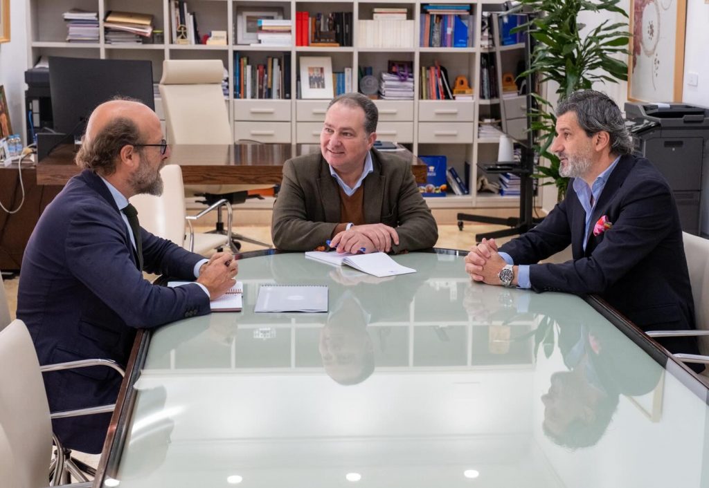 Reunión entre la Diputación de Huelva y la FTL