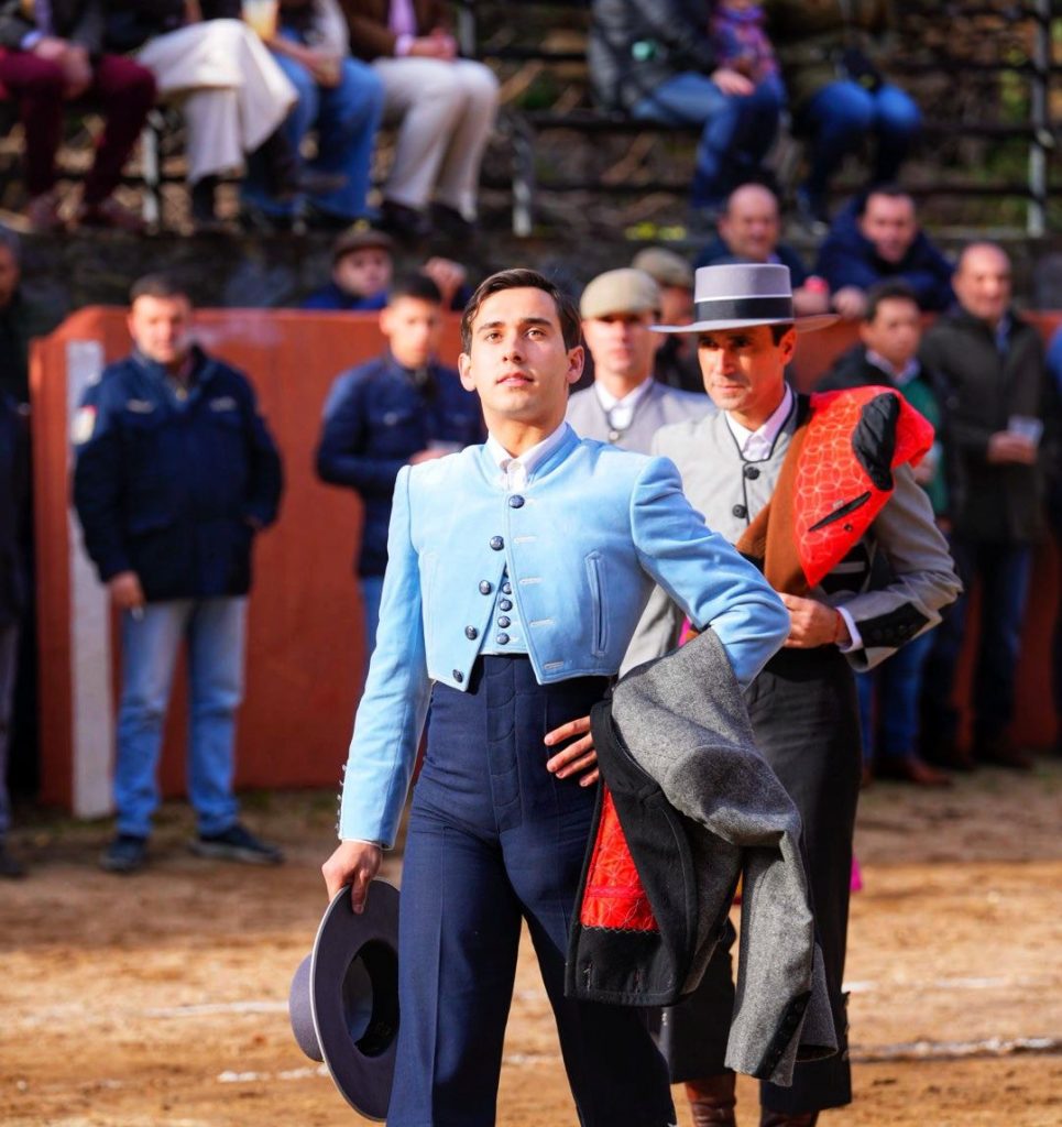 Gran triunfo de Ismael Martín en Valero de la Sierra