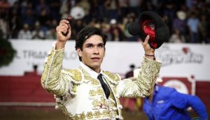 Jairo López corta la única oreja en Autlán de la Grana