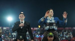 Tarik Othón y 'El Galo' salen a hombros en Valladolid