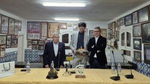 El diestro Adrián de Torres en el Club Taurino Veratense