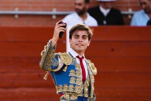 Alberto Revesado, nuevo apoderado del novillero Jesús Yglesias