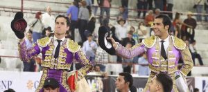 Luque y San Román incendian León