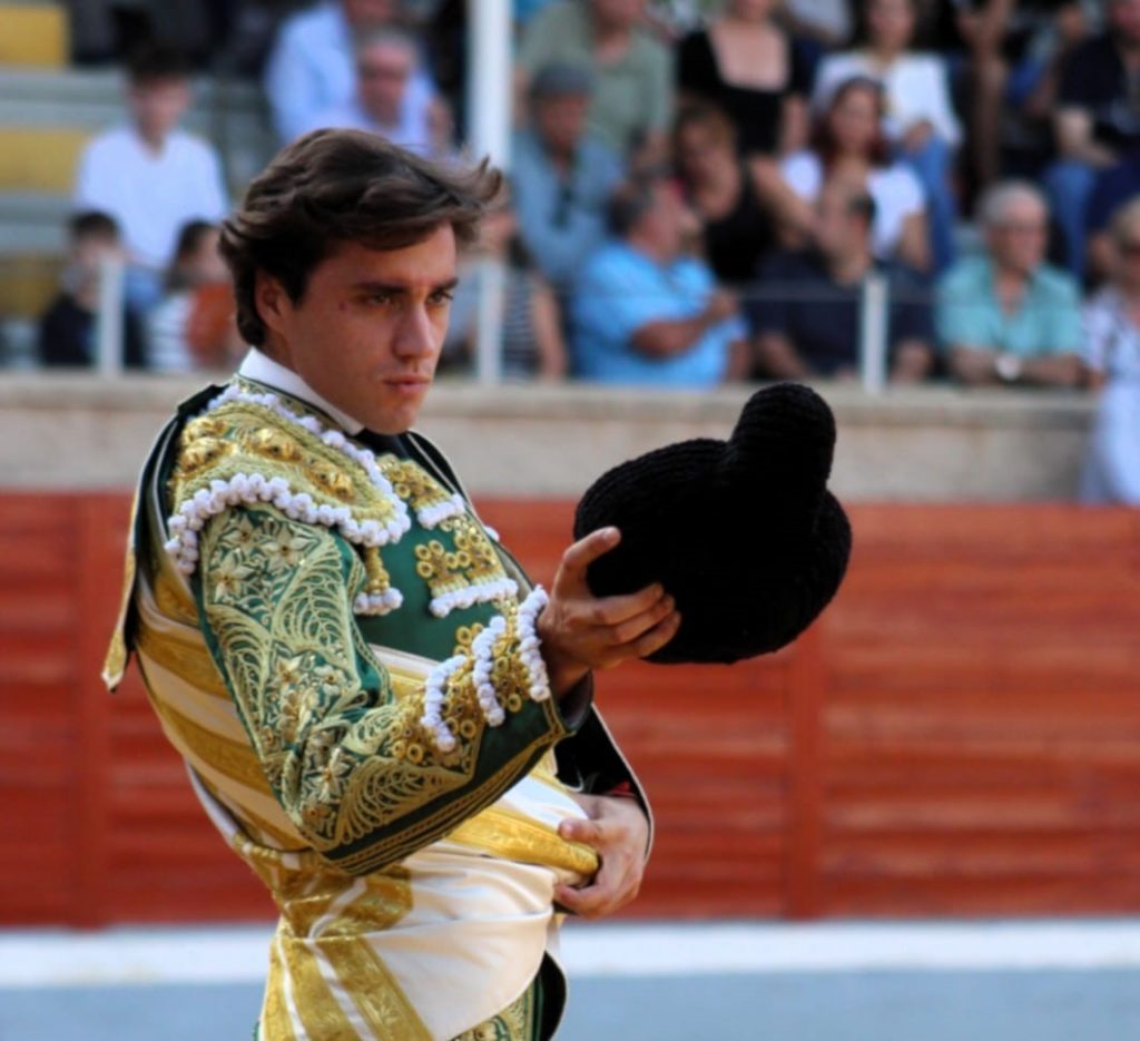 Gonzalo Capdevila: Doble debut en plazas de primera categoría