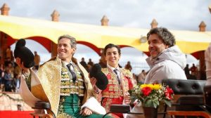 Diego Silveti y Marco Pérez salen a hombros en Cinco Villas