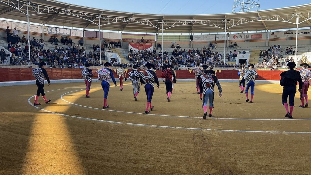 Cuatro orejas en la primera del Alfarero de Plata