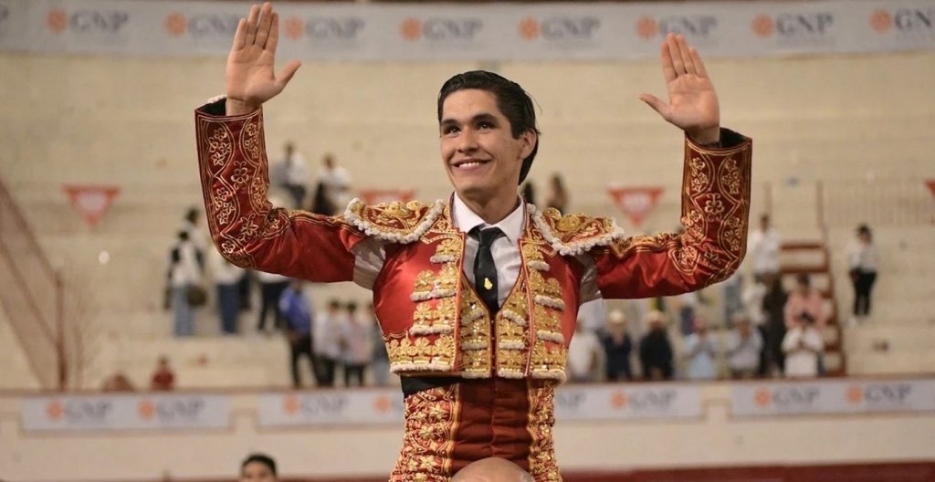 Gran debut y triunfo de Jairo López en Aguascalientes